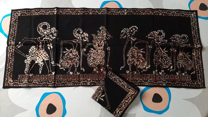 Zwarte tafelloper en 6 servetten, Huis en Inrichting, Tafelkleden, Nieuw, Ophalen of Verzenden