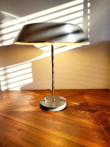 Vintage louis Kalff bureaulamp, model President beschikbaar voor biedingen