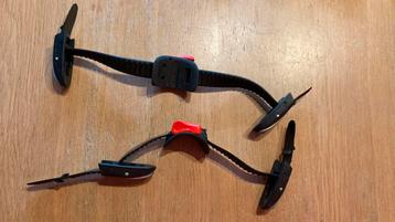 Sluitingen voor hielvinnen/zwemvliezen beschikbaar voor biedingen