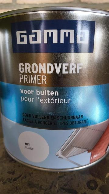 Witte primer/grondverf voor buiten 2,5 liter disponible aux enchères