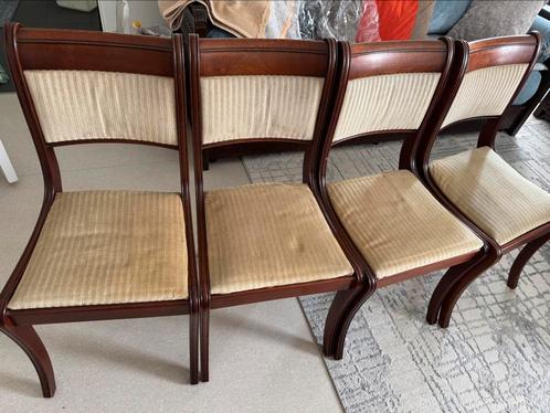 Lot de 4 chaises vintage en bois massif et velours beige, Huis en Inrichting, Stoelen, Zo goed als nieuw, Vier, Hout, Bruin, Ophalen