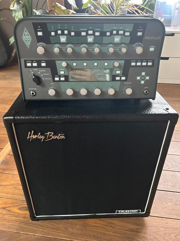 Kemper Profiler PowerHead + Harley Benton 1x12 Celestion Cab, Muziek en Instrumenten, Versterkers | Bas en Gitaar, Zo goed als nieuw