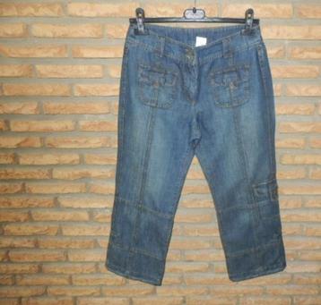 (32) -jeans pantacourt femme t.38 bleu - CAMAIEU - beschikbaar voor biedingen