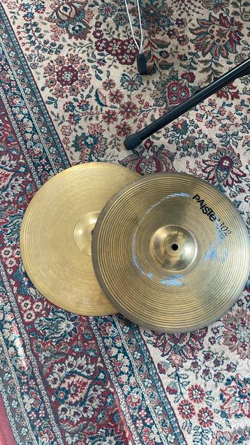 Paiste 302 hi-hats 14 inch beschikbaar voor biedingen