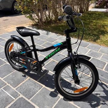 Net kinderfietsje merk TREK beschikbaar voor biedingen
