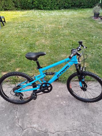 VELO VTT ENFANT DE 6 A 10 ANS DECATHLON BTWIN RACING BOYS 52, Enlèvement, Comme neuf