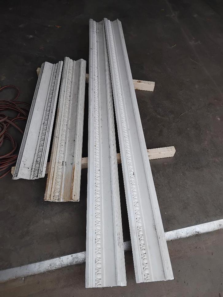 Gips lijst Plafondlijst Sierlijst Plafondplint, Huis en Inrichting, Woonaccessoires | Lijsten, Nieuw, Minder dan 50 cm, 125 cm of meer