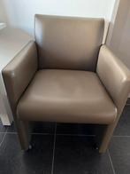 4 stoelen/zeteltjes op wieltjes, Huis en Inrichting, Stoelen, Ophalen