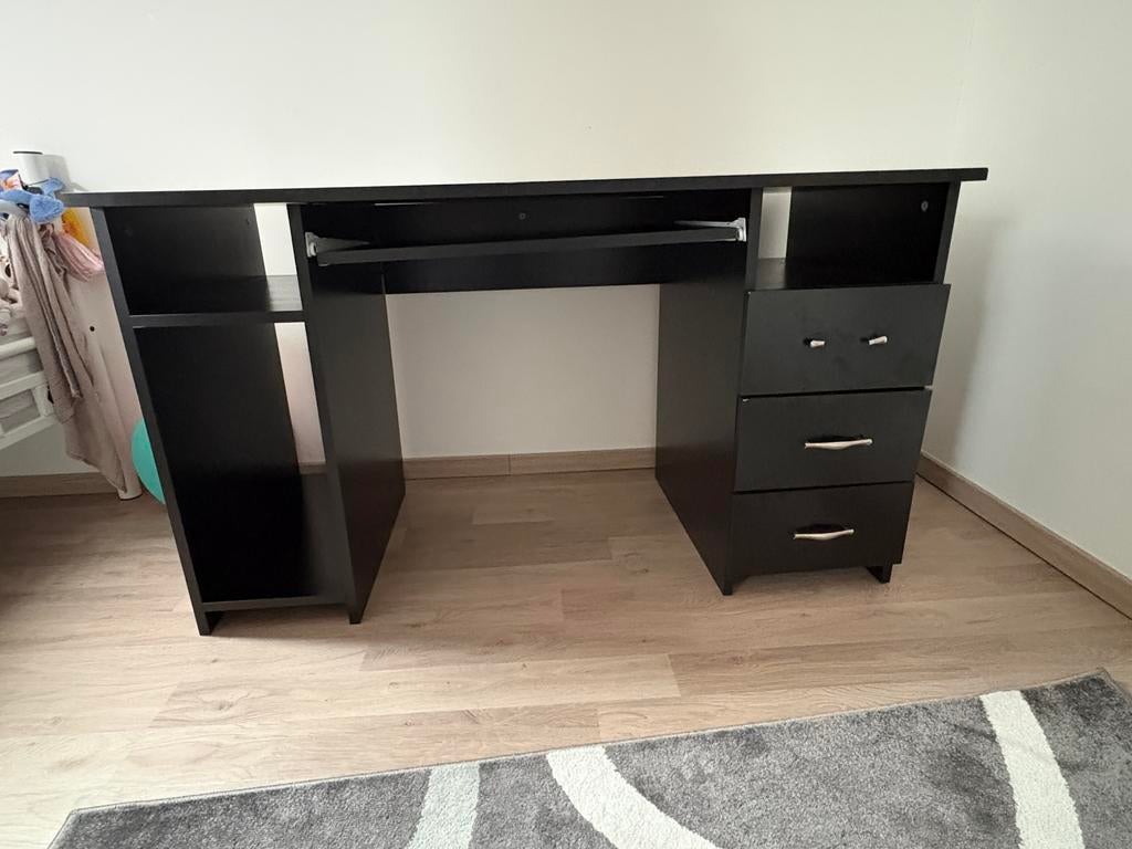 Bureau à donner, Autres marques, Bureau d'ordinateur, Classique, Utilisé