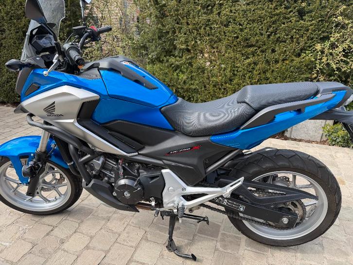 Moto Honda NC750X - 2016 - 13470 km, Motoren, Motoren | Honda, Particulier, Toermotor, meer dan 35 kW, 2 cilinders, Motorrijbewijs A