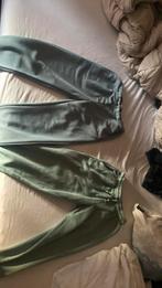 Jogging broeken, Ophalen