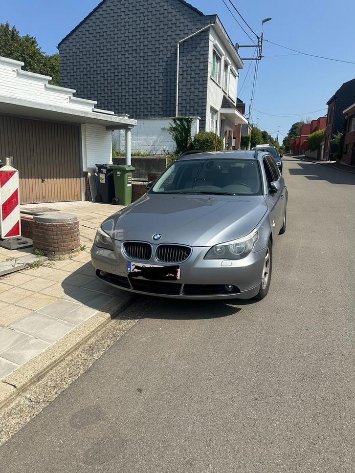 Bmw 520d e61 2006, Autos, BMW, Particulier, Série 5, Diesel, Euro 4, Break, 5 portes, Boîte manuelle, Argent ou Gris, Gris, Enlèvement