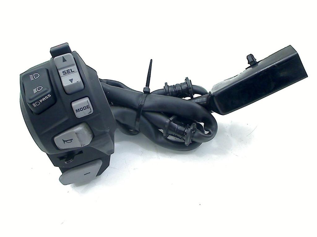 COMMUTATEUR GAUCHE Honda NC 750 X 2021- (01-2021/-), Dhr. S. di Majo, Utilisé, Info@cama-motorparts.nl, P.J. Troelstraweg 8 8
3144 CX  MAASSLUIS, NL