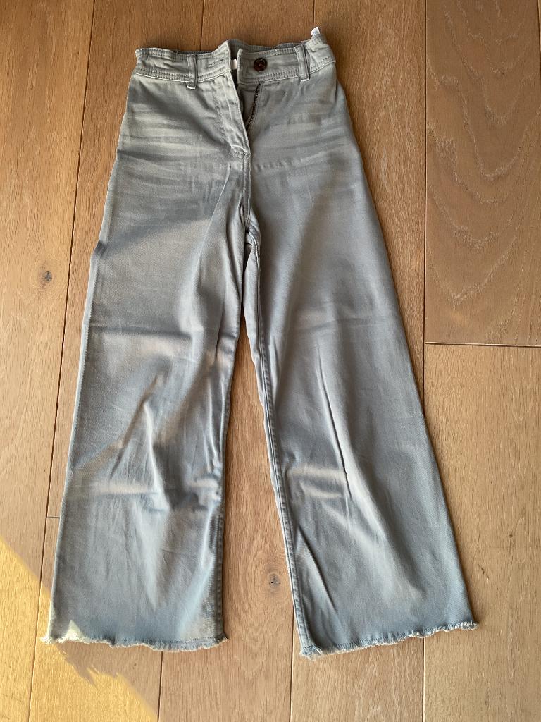 Broek jeans lichtgroen JBC maat 140, Kinderen en Baby's, Kinderkleding | Maat 140, Broek, Meisje, Ophalen of Verzenden, Zo goed als nieuw