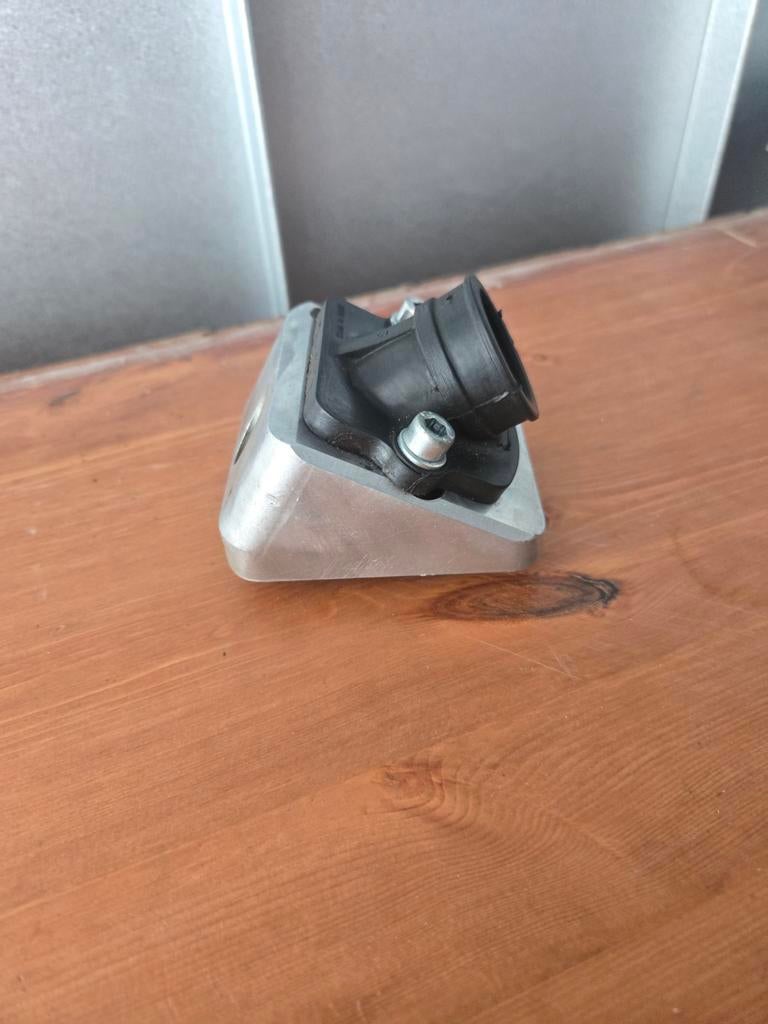 Horizontaal  verticaal  malossi  wig, Doe-het-zelf en Bouw, Zwenkwielen, Ophalen of Verzenden