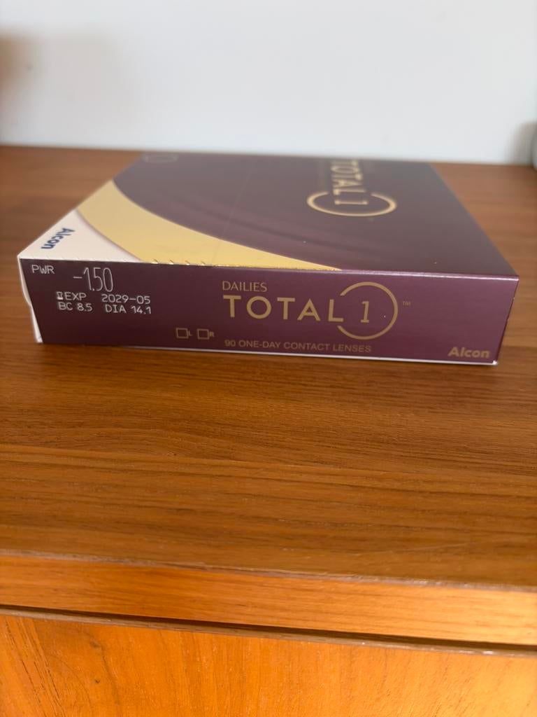 Daglenzen Total Dailies -1.50 (101 stuks), Ophalen of Verzenden, Zo goed als nieuw