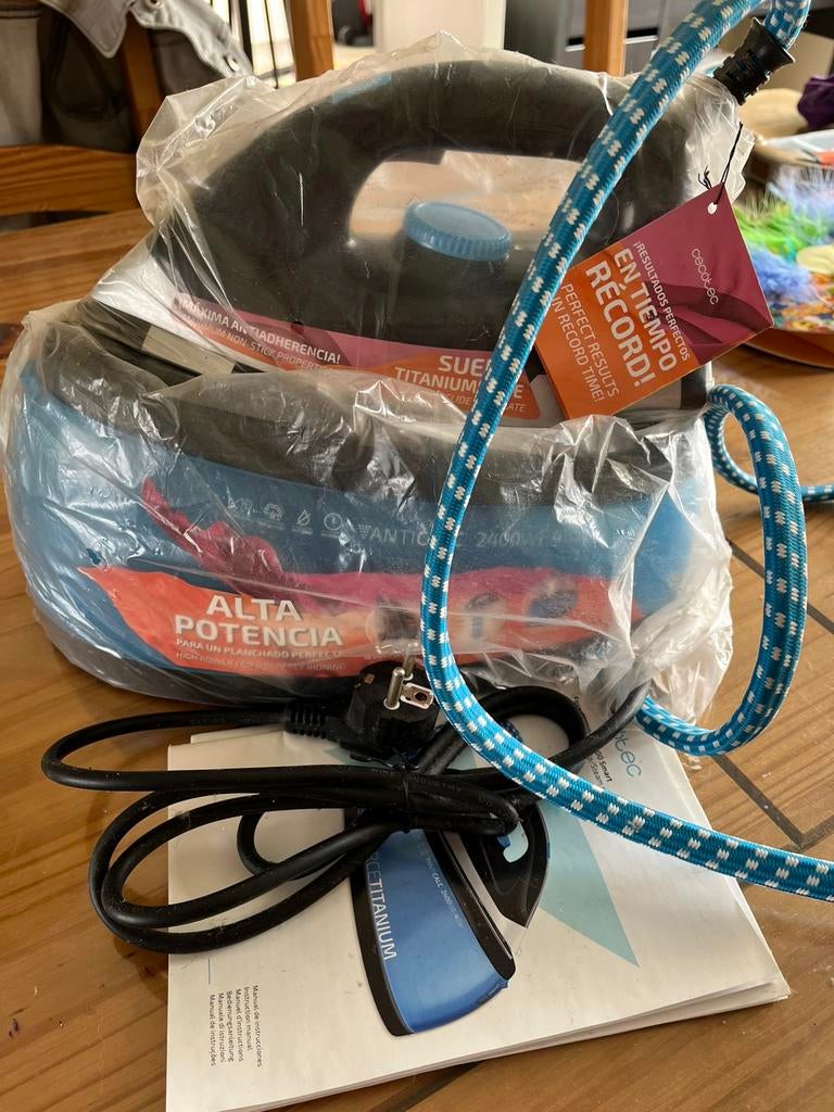 Stoomstrijkijzer, Ophalen, Nieuw, Strijkijzer met snoer