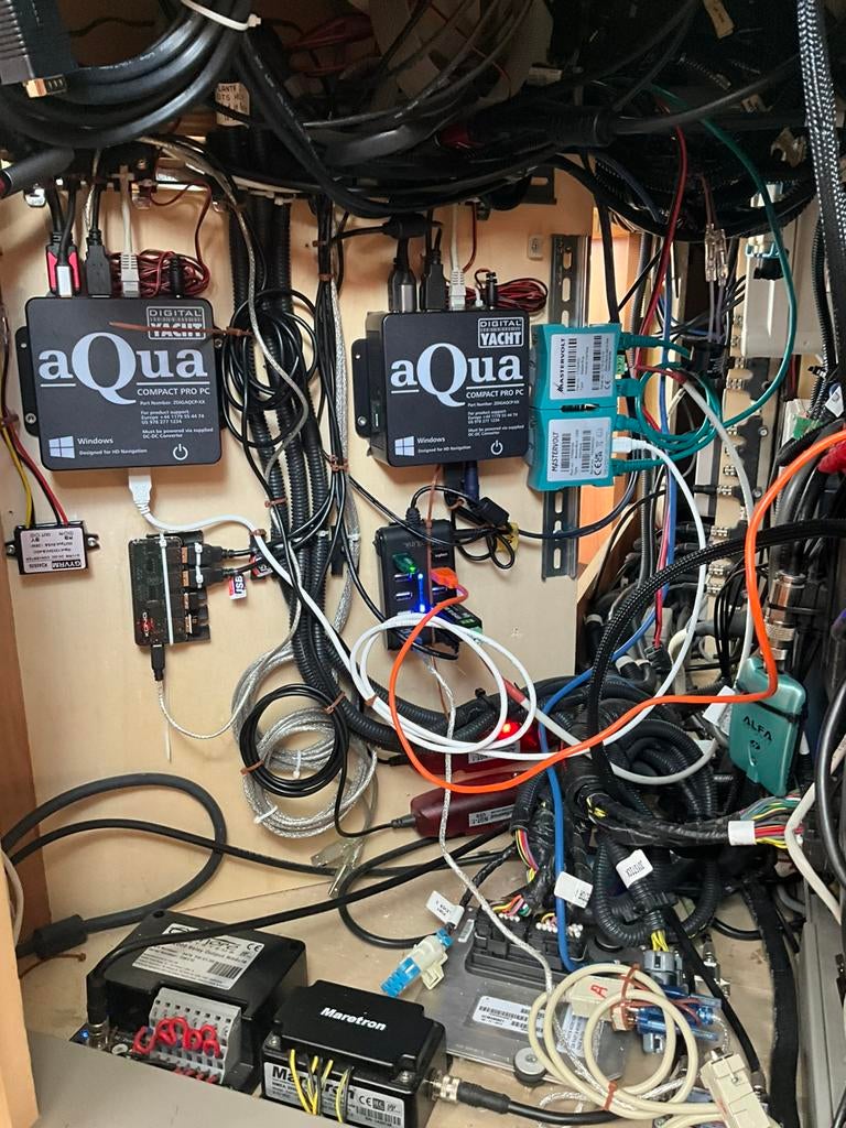 Scheepselectronica, Watersport en Boten, Accessoires en Onderhoud, Ophalen