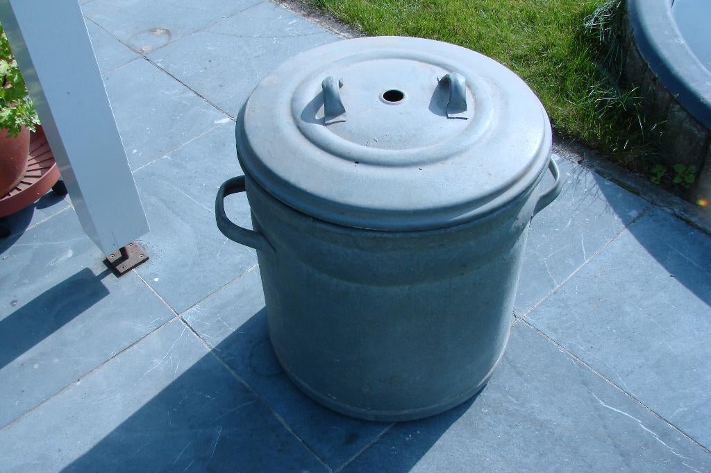 zinken-galvanisé ketel met deksel, Ophalen, Overige materialen, Gebruikt, Rond