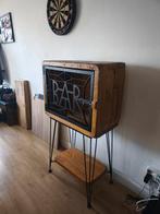 Vintage barkast, Ophalen