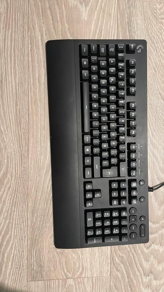 Clavier Gamer Logitech G213 Prodigy - RGB (AZERTY), Computers en Software, Toetsenborden, Zo goed als nieuw, Azerty, Gaming toetsenbord