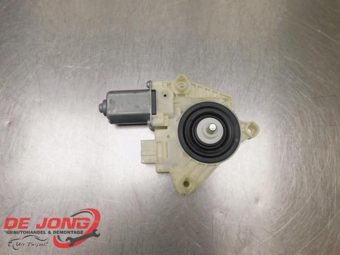 Moteur de vitre portière d'un Mercedes C-Klasse, 3 mois de garantie, Utilisé, -, -