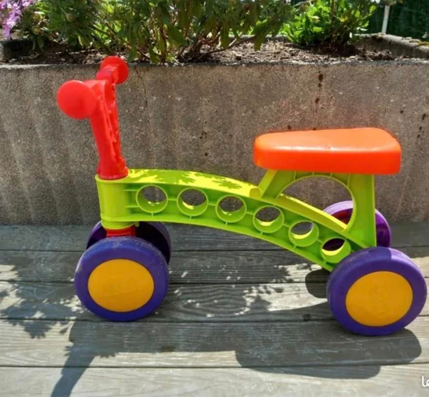 Petit vélo de la marque Léna, Enlèvement