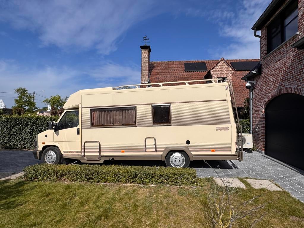 PEUGEOT TABERT CAMPER OLDTIMER 1991, Caravans en Kamperen, Overige merken, Douche, Bedrijf, 3 tot 6 maanden geleden