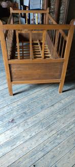 Kinderbedje., Ophalen, Gebruikt