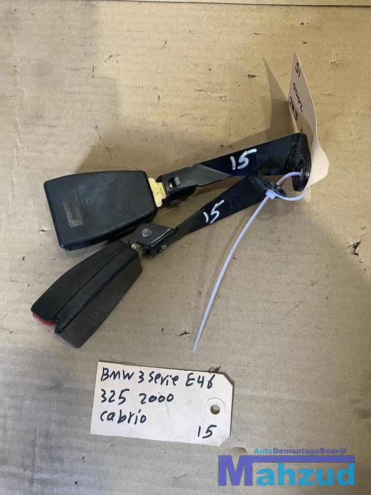 BMW E46 CABRIO Gordel insteek sluiting links rechts achter, Auto-onderdelen, Interieur en Bekleding, BMW, Gebruikt
