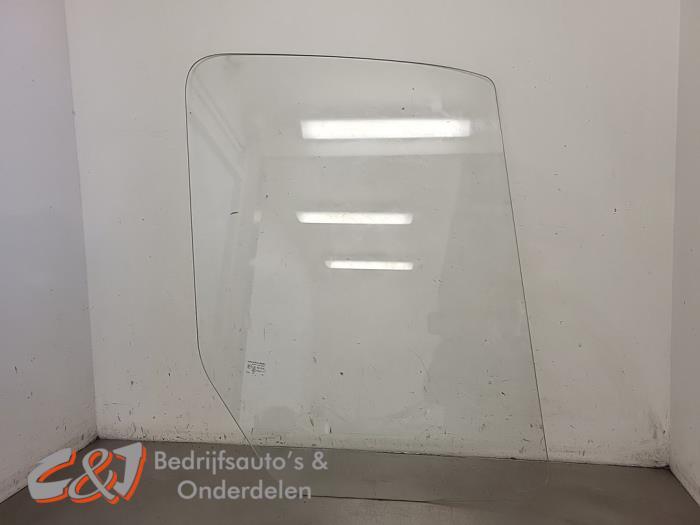 Portierruit 2Deurs rechts van een Mercedes Sprinter, Auto-onderdelen, Ruiten en Toebehoren, Mercedes-Benz, Gebruikt, 3 maanden garantie