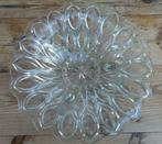 Sierlijke glazen ( fruit) schaal op 3 pootjes, Enlèvement ou Envoi