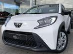 Toyota Aygo X 1.0i / Camera / CarPlay / Airco /Cruise/Faible, Auto's, Toyota, Voorwielaandrijving, Stof, Gebruikt, Euro 6