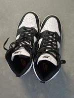Nike Dunk High retro (maat 42), Neuf, Nike, Enlèvement, Blanc