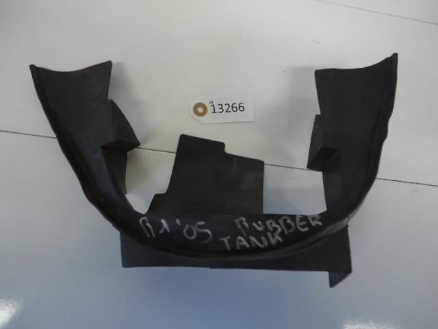 R1 2004 - 2006 Yamaha Rubber Rubber benzinetank D1-21750