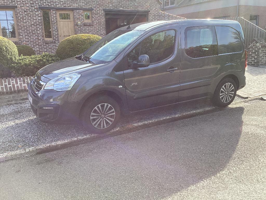 Peugeot partner lichte vracht 1.6 BlueHDiesel 100 pk, Argent ou Gris, Capteur de stationnement, 3 places, Boîte manuelle
