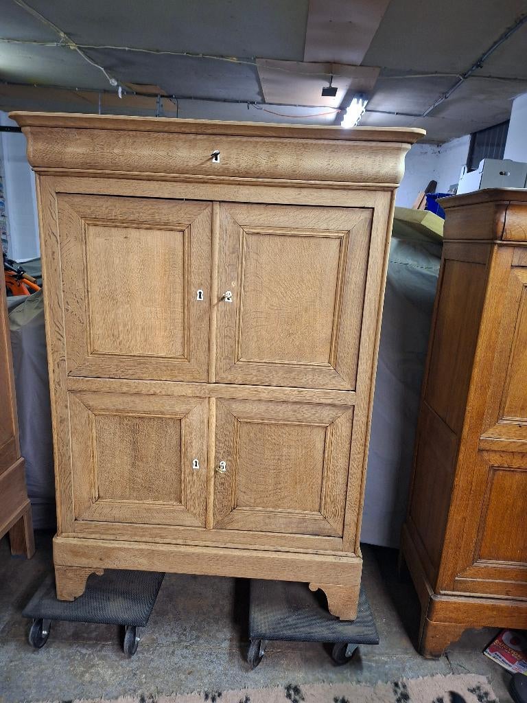 Chiffonière louis Philippe en chêne, Antiquités & Art, Antiquités | Meubles | Armoires, Enlèvement
