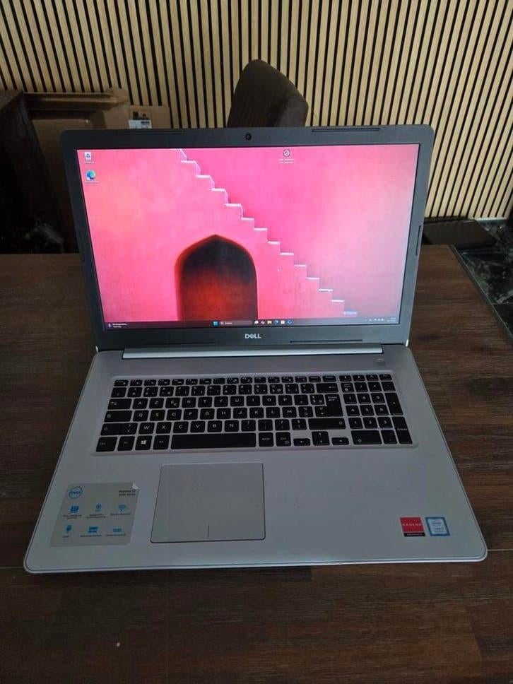 Dell Inspiron 17,3 inch Core i7 16GB RAM 256GB SSD, 256 GB, Met videokaart, Ophalen of Verzenden, Zo goed als nieuw