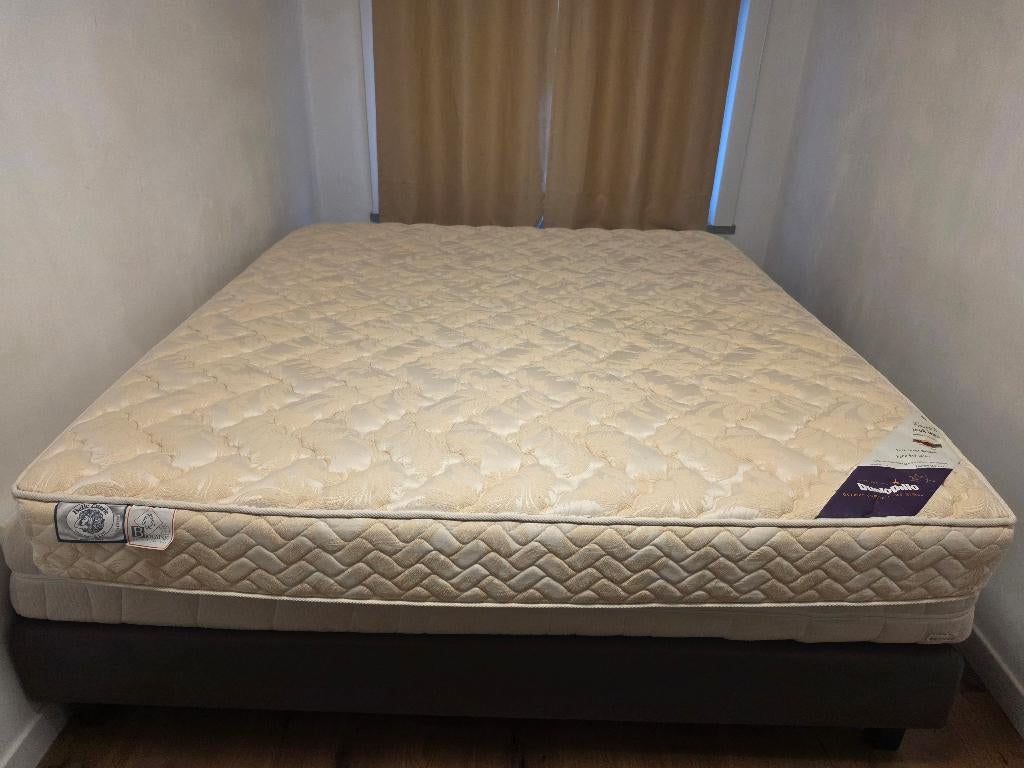 Matelas 180x200 Latex 100%, Maison & Meubles, Chambre à coucher | Matelas & Sommiers, Matelas, Enlèvement ou Envoi, Queen size