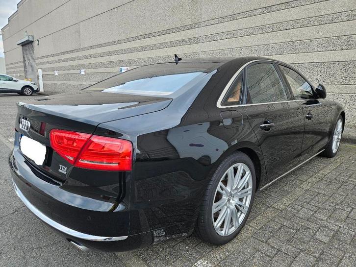 Audi A8 4.2 V8 TDI Quattro/ 1.Eig / Audi exclusive interieur, Autos, Audi, Particulier, A8, 4x4, ABS, Caméra de recul, Phares directionnels