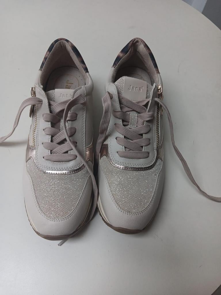 Nieuwe schoenen, Sports & Fitness, Course, Jogging & Athlétisme, Neuf, Autres marques, Enlèvement, Autres types