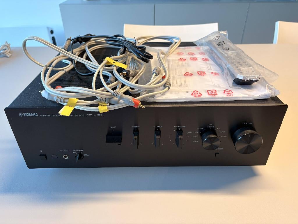 Vesrterker Yamaha A-S301, Audio, Tv en Foto, Versterkers en Ontvangers, Ophalen, Gebruikt, Yamaha