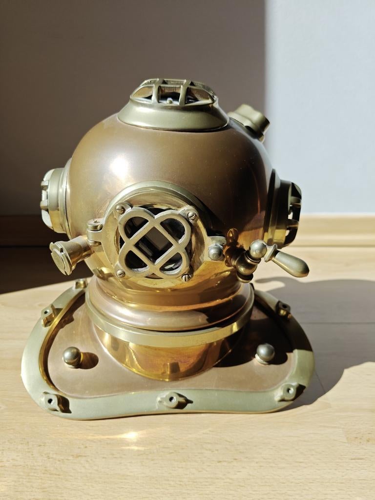 Scaphandrier, Collections, Marine, Enlèvement, Comme neuf, Bateau à moteur, Modèle réduit