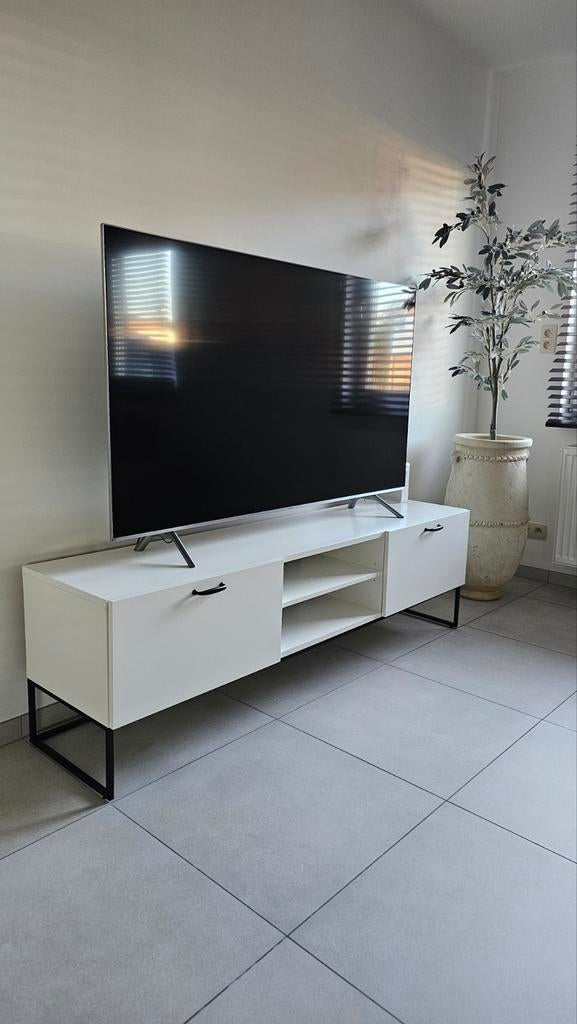 TV Dressoir MOET WEG, Huis en Inrichting, Ophalen