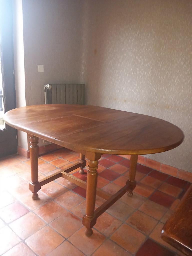 Table avec allonges en bois massif, Enlèvement