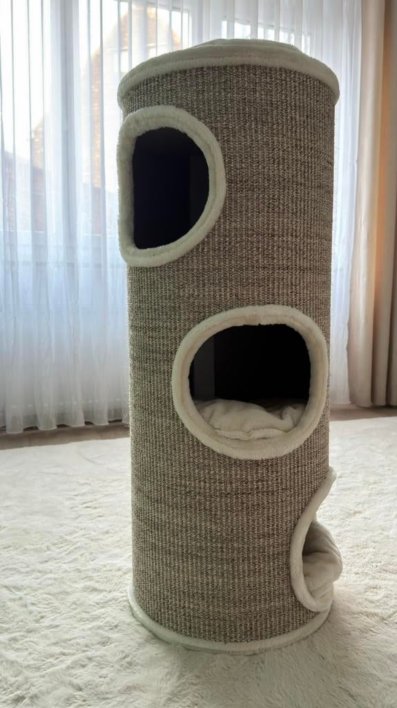 Grote krabpaal met slaapplaats lat, Animaux & Accessoires, Meubles griffoirs pour chats, Enlèvement ou Envoi, Comme neuf, Griffoir