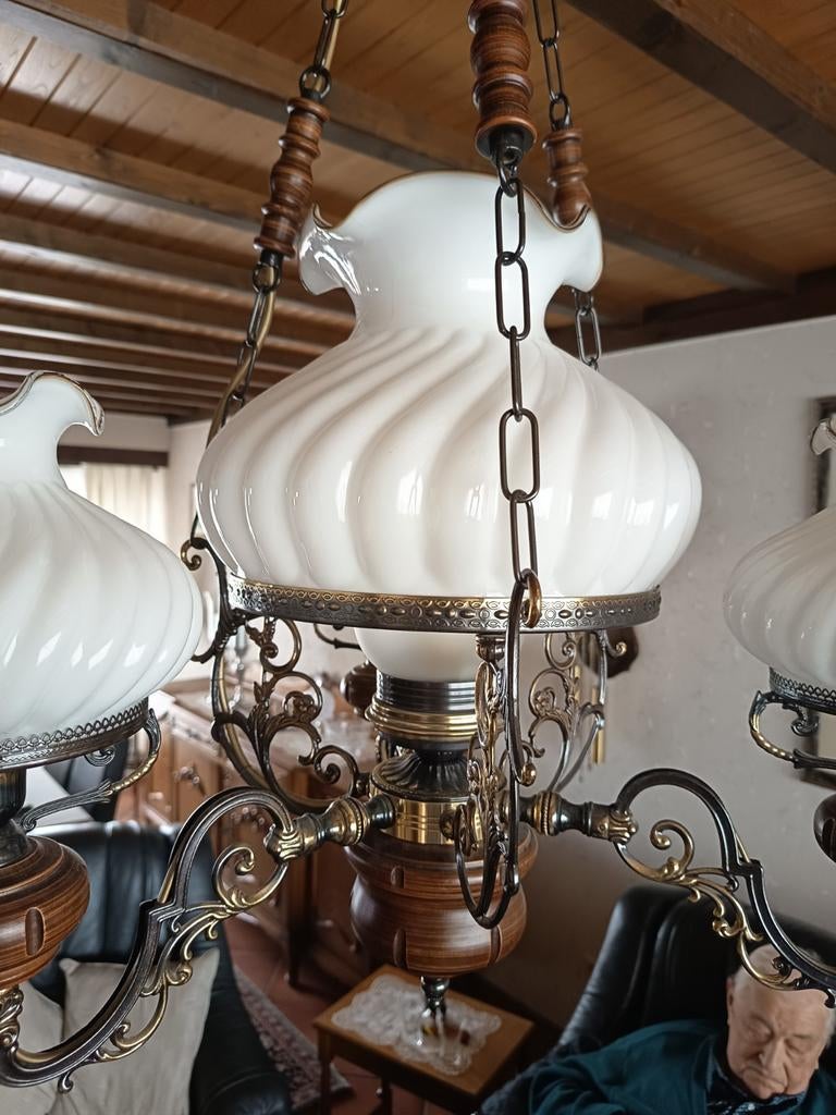 Lustre encien avec 6 lampes