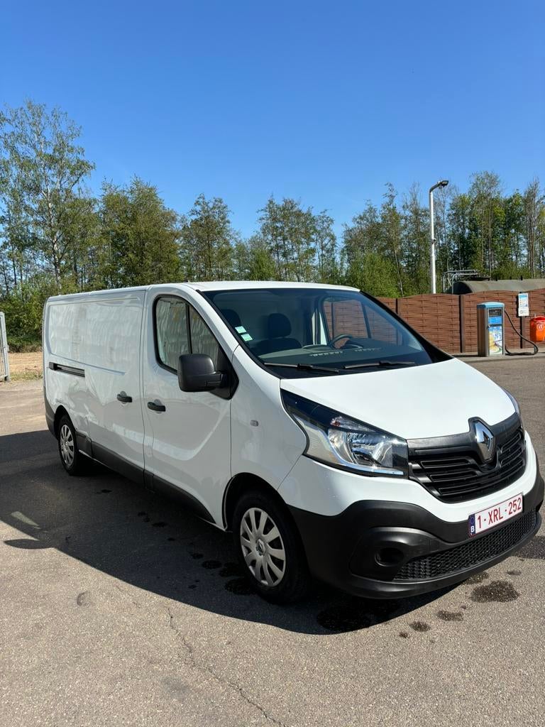 Renault trafic 12/2016 euro 6   ´ 53000km, Particulier, Achat