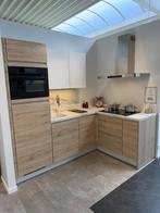 Toonzaalkeuken, Ophalen, Nieuw