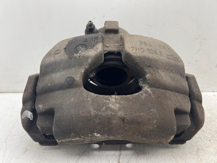 Etrier de frein (pince) avant droit d'un Volkswagen Transpor, Autos : Pièces & Accessoires, Freins & Transmission, Volkswagen